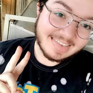 Meet your Posher, Max